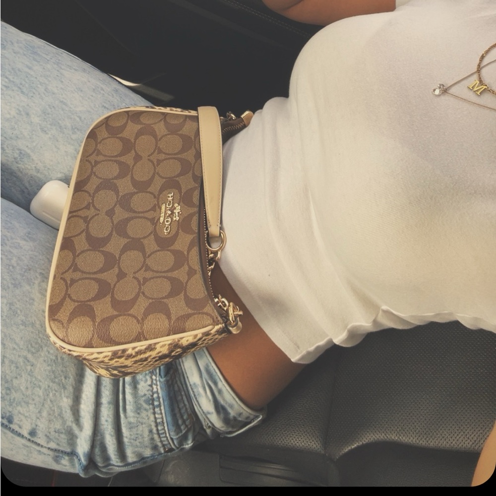 Meet your Posher, Nailin